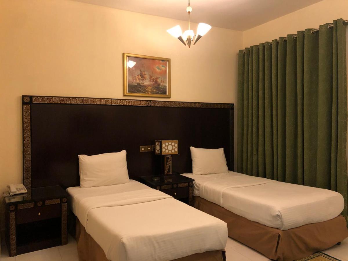 New Royal Mark Hotel Apartments 迪拜 外观 照片