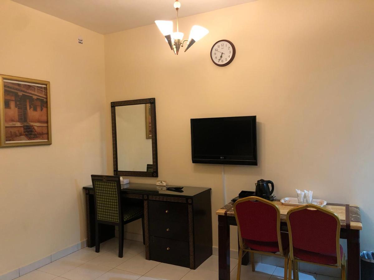New Royal Mark Hotel Apartments 迪拜 外观 照片