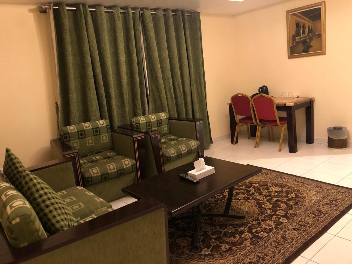 New Royal Mark Hotel Apartments 迪拜 外观 照片